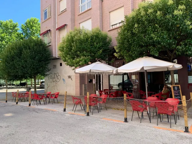 VENTA LOCAL COMERCIAL EN ACTIVO - foto 2