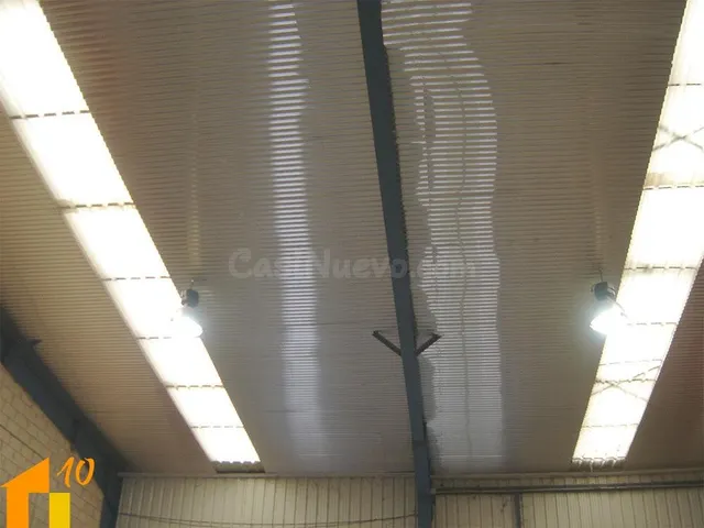 Nave en venta en Villafria en las NAVES RADIAL 1. - foto 5