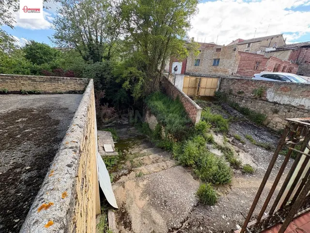 Casa en Hontomín con pardela de 1500 mt aprx — 4