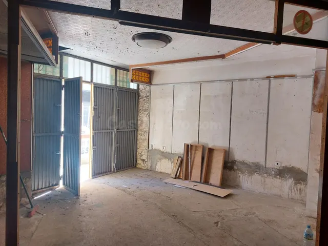 VENTA DE LOCAL DE 150 METROS JUNTO A PLAZA SAN SEBASTIAN - foto 3
