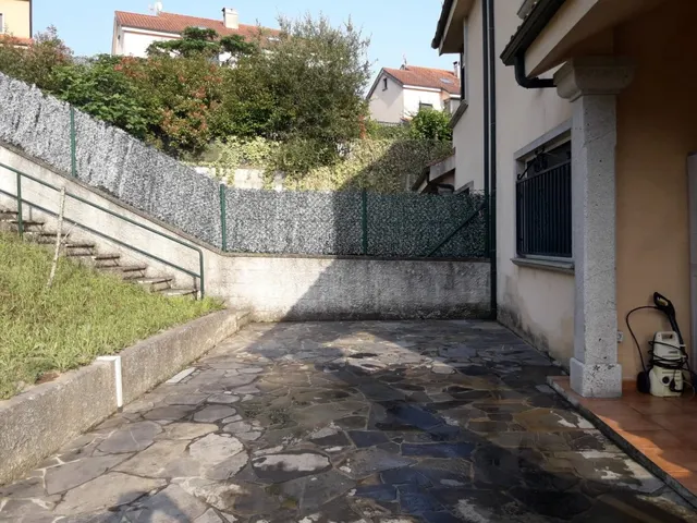 CHALET PAREADO EN VENTA EN STA. MARIA DE FIGUEIRAS — 39