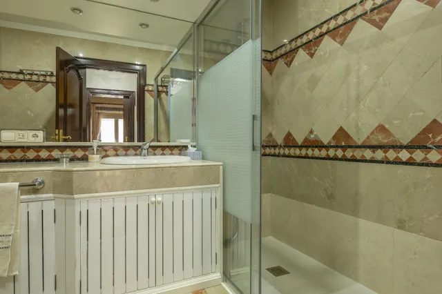 Espectacular casa de esquina en el corazón de Sanlúcar de Barrameda — 12