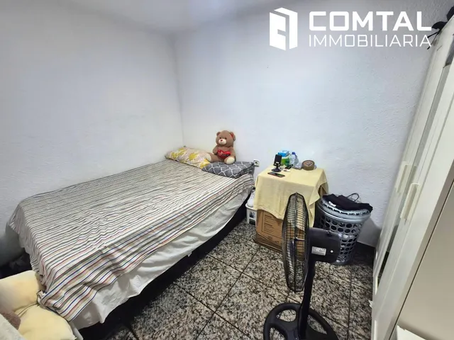 Piso exterior de 2 habitaciones dobles + despacho, orientación sur – Nou Barris — 2