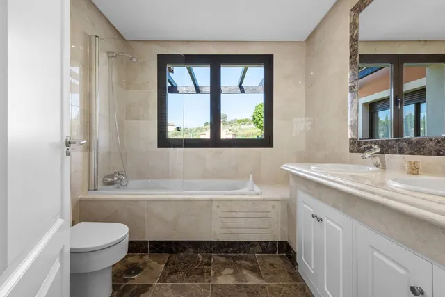 Villa 4 habitaciones 276m² en venta - Valle Romano Golf — 12