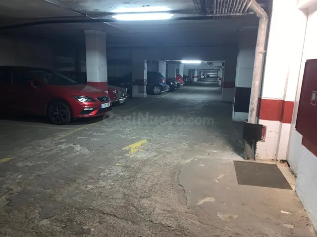 PLAZA DE GARAJE EN ALQUILER JUNTO AL CORTE INGLES - foto 3