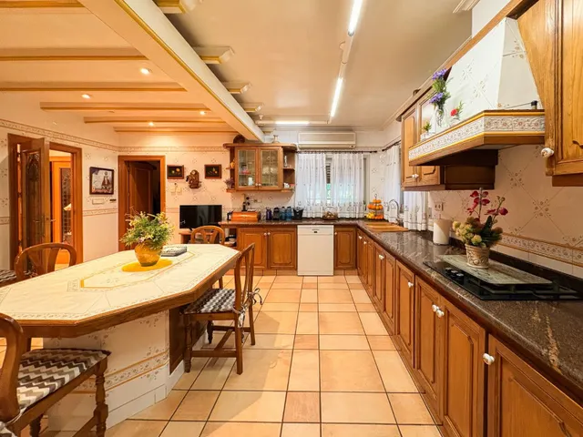 Casa 7 habitaciones 946m² en venta - Maitino-Perleta — 14