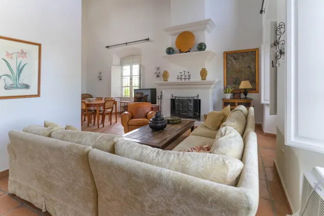 Bonita casa de campo con piscina, jardines y barbacoa — 8