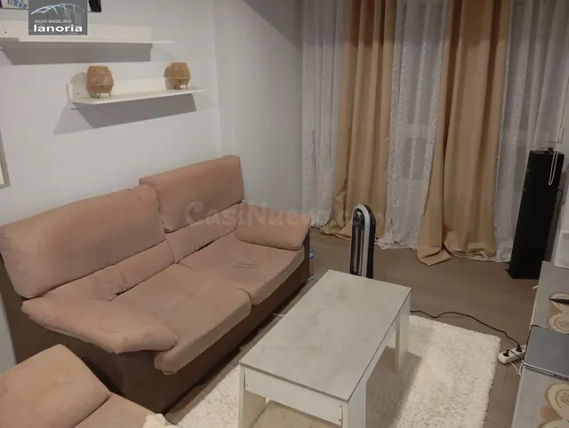 Grupo la Noria VENDE piso REFORMADO, 2 Dormitorios, 2 Baños en C/ Hermanos Jiménez (4º SIN ascensor) — 4