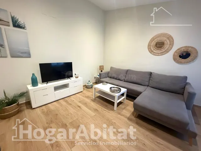 REFORMADO Y ACOGEDOR MUY CERCA DE LA PLAYA - foto 2