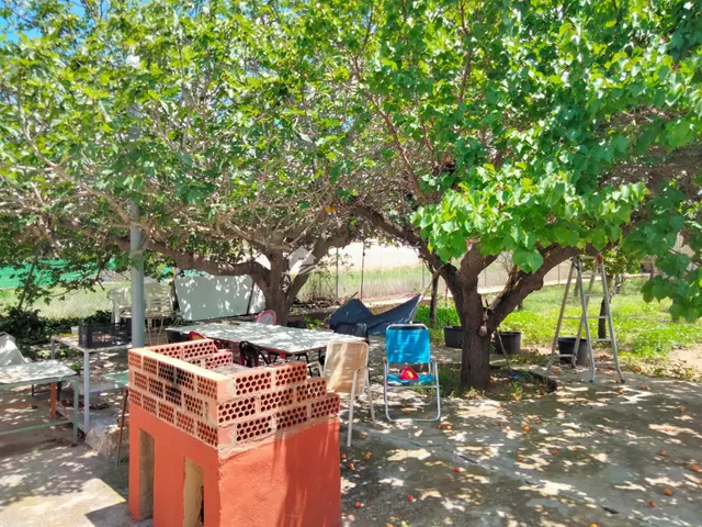 SE VENDE CHALET EN HONDON DE LOS FRAILES — 27