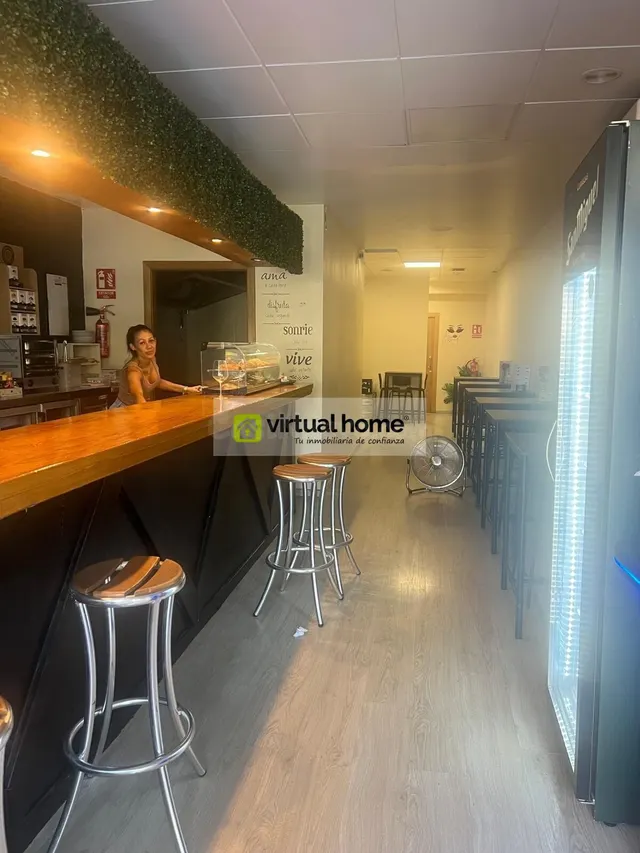 Local comercial 100m² en venta - Levante — 3