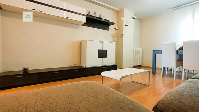 3 dormitorios reformado con GARAJE BOX y TRASTERO en Doctor Artero – 850 €/mes — 4