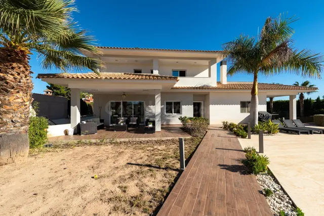 Fantastico chalet de lujo en Rebolledo. - foto 3