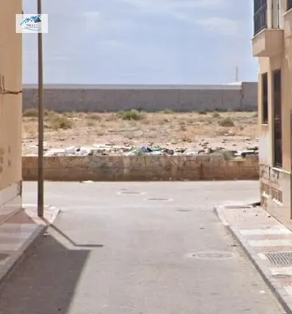 Venta piso en Roquetas de Mar (Almería) — 2