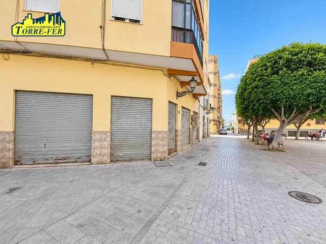 Amplio local comercial de 281 m2 - foto 3