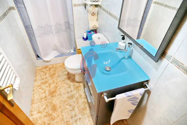 Piso de 3 dormitorios en venta en Guardamar del Segura, zona Mercadona, en esquina, con una gran terraza y vistas laterales al mar — 16