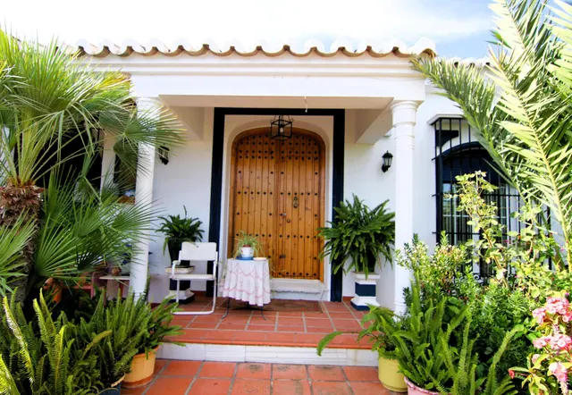 Encantadora casa en venta en Coín – ¡Una joya única con espectaculares vistas! — 3