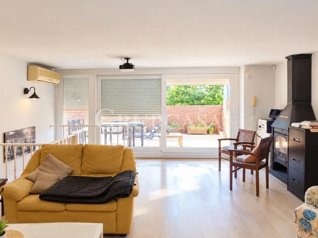 Magnífica Casa en Ciutat Jardí: Espacio, Comodidad y Calidad de Vida — 12