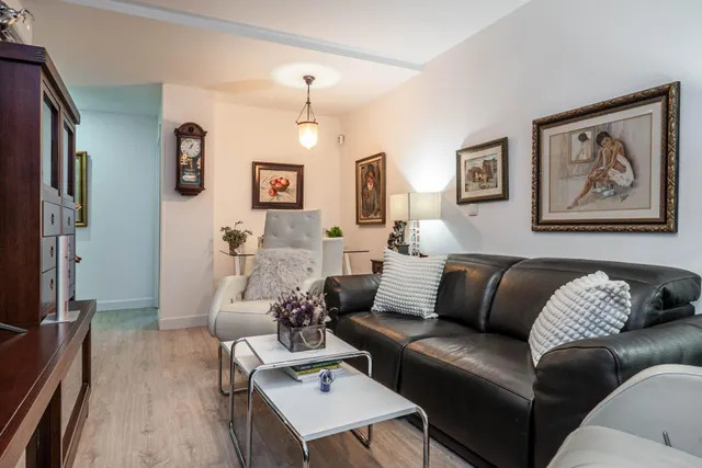 Piso boutique para entrar a vivir de 3 dormitorios y 2 baños junto a Parque Arabial — 50