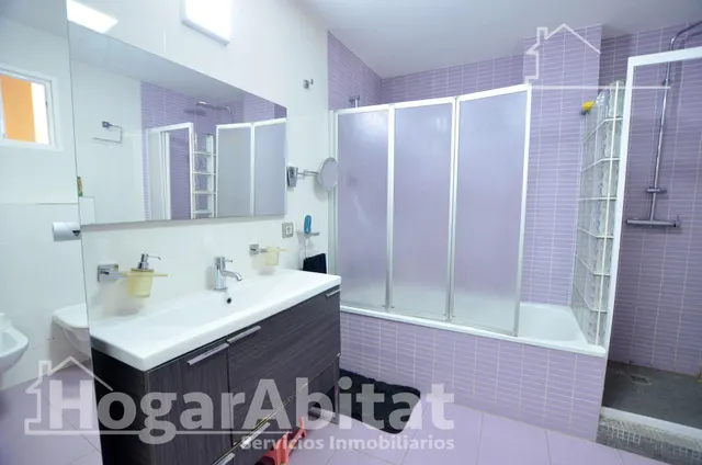 ¡MAGNÍFICO ADOSADO! AMPLIO Y LUMINOSO CON TERRAZA Y TRASTERO — 32