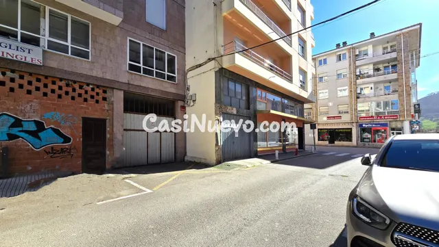 Garaje de 112 metros útiles para varias plazas, en pleno cen - foto 5