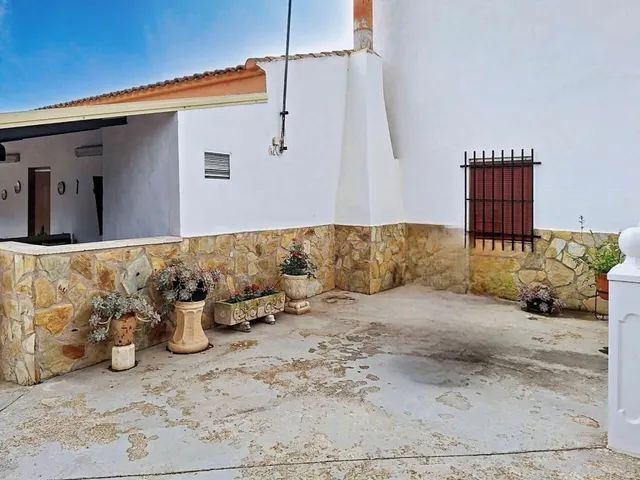 Tu chalet de 5 habitaciones - piscina - listo para disfrutar - foto 5