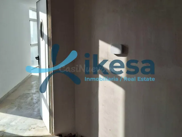 Se venden 2 locales comerciales en Vícar - foto 4