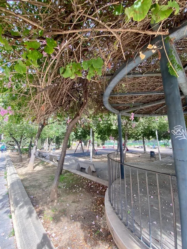 PISO EXTERIOR JUNTO A LOS JARDINES DEL TURIA — 25
