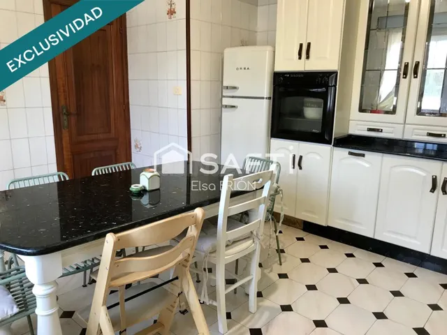 Vivienda unifamiliar con patio a pasos del mar - foto 5
