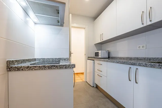 Se vende piso en el realejo (tres dormitorios) — 29