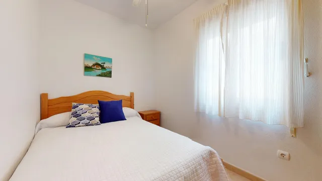 Encantadora Casa con 2 Terrazas a un Paso del Hotel 525 – 3 Dormitorios en Los Alcázares — 16