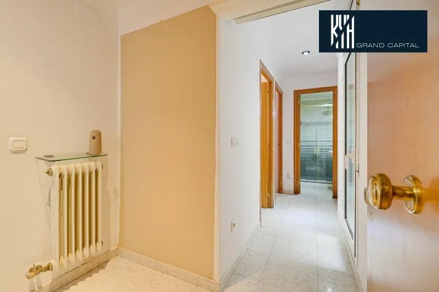 PISO GIRONA — 23