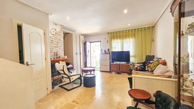 Casa 2 habitaciones 97m² en venta - PAU 8 — 6