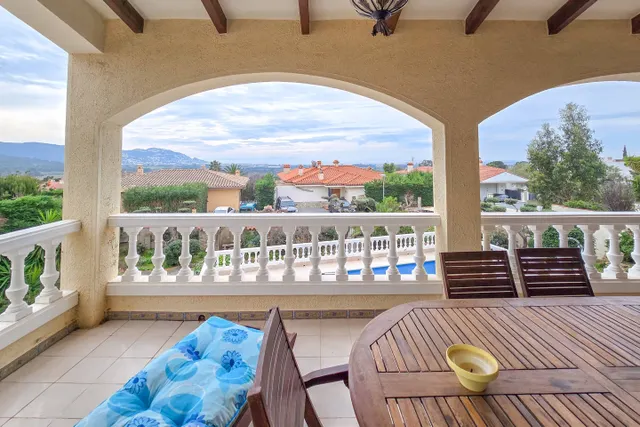 Exclusiva Casa en Mas Fumats con Vistas a la Badía de Rosas — 9