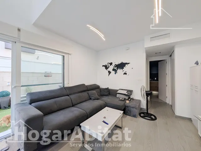 ¡Precioso Chalet! Seminuevo, amplio y luminoso, con piscina privada, garaje y jardín — 6