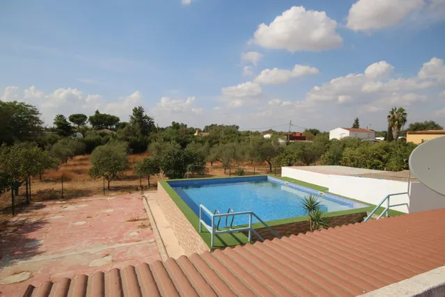 Excepcional Finca Rústica Recién Reformada con Piscina y 5.200 m2 de Parcela en El Pintado, Gibraleón — 11