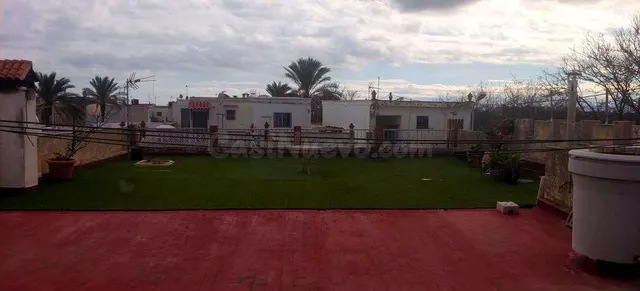 Enorme casa en playa de Cullera con precio NEGOCIABLE - foto 2