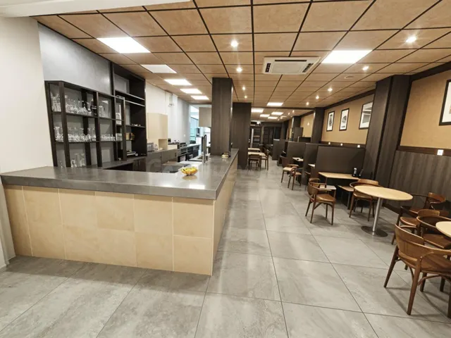 Restaurante en venta junto al Hospital Peset: un activo host - foto 4