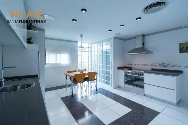 Ático 4 habitaciones 134m² en venta - Avenida Europa — 16