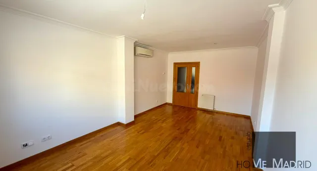 ESTUDIO HOME MADRID OFRECE vivienda de 99 m2 construidos, en urbanización cerrada, en la zona de Montecarmelo. — 4
