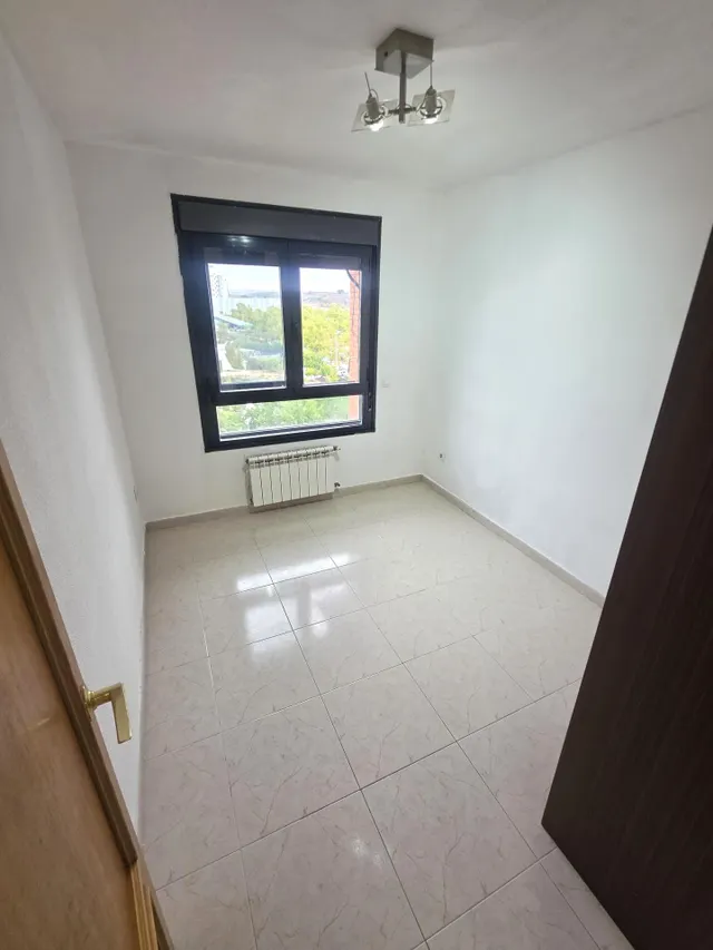 PISO EN ALQUILER ZONA ESTACIÓN — 24