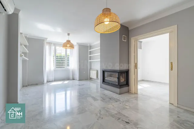 Elegante vivienda con piscina, chimenea y  jardín privado en Cortijo del Aire — 2