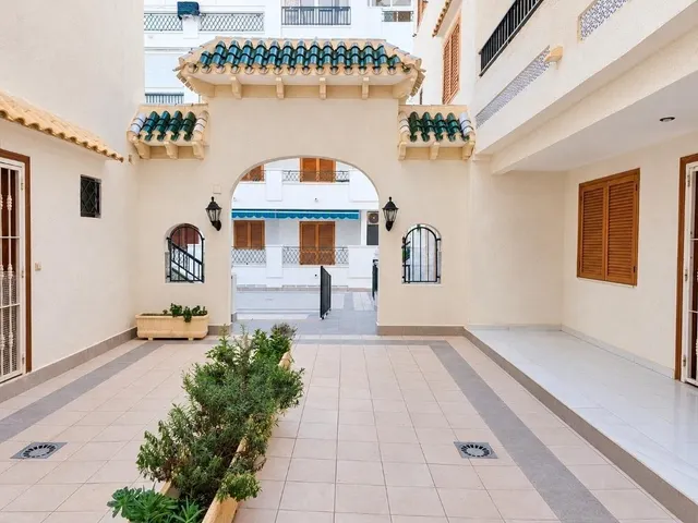 ¡Apartamento en venta a tan solo 300 metros de la playa de La Mata! — 20