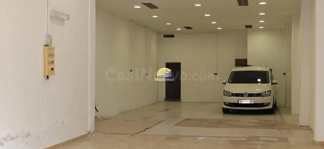 Amplio Local Comercial en Avenida País Valencia - Oportunida - foto 4