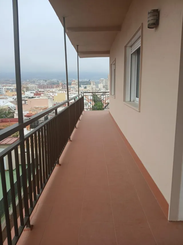 ESPECTACULAR PISO EN LOS BOLICHES A 2 MINUTOS DE LA PLAYA DE 200M2 — 3