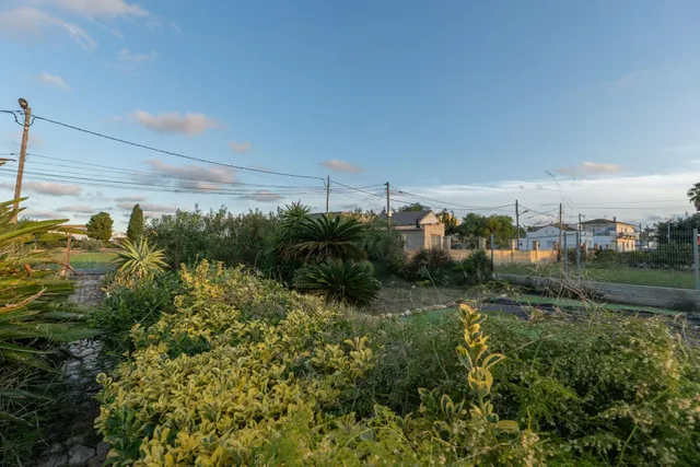 Casa reformada con amplia parcela de 2.163 m2: espacio, tranquilidad y naturaleza — 34