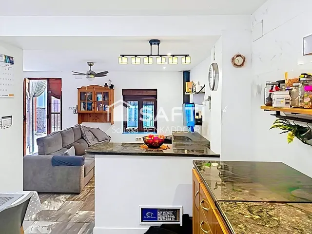 Una casa de pueblo en venta en centro de Sagunto — 10