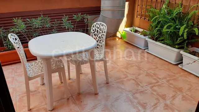 Loft-estudio en una calle muy tranquila de BURJASSOT - foto 4