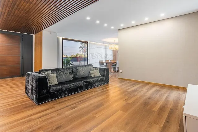 Chalet 3 habitaciones 306m² en venta - Campos e Louredo — 18