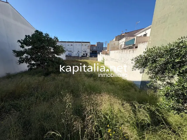 SOLAR URBANO RESIDENCIAL DE 570MTRS A LA VENTA EN LA LLOSA D - foto 5